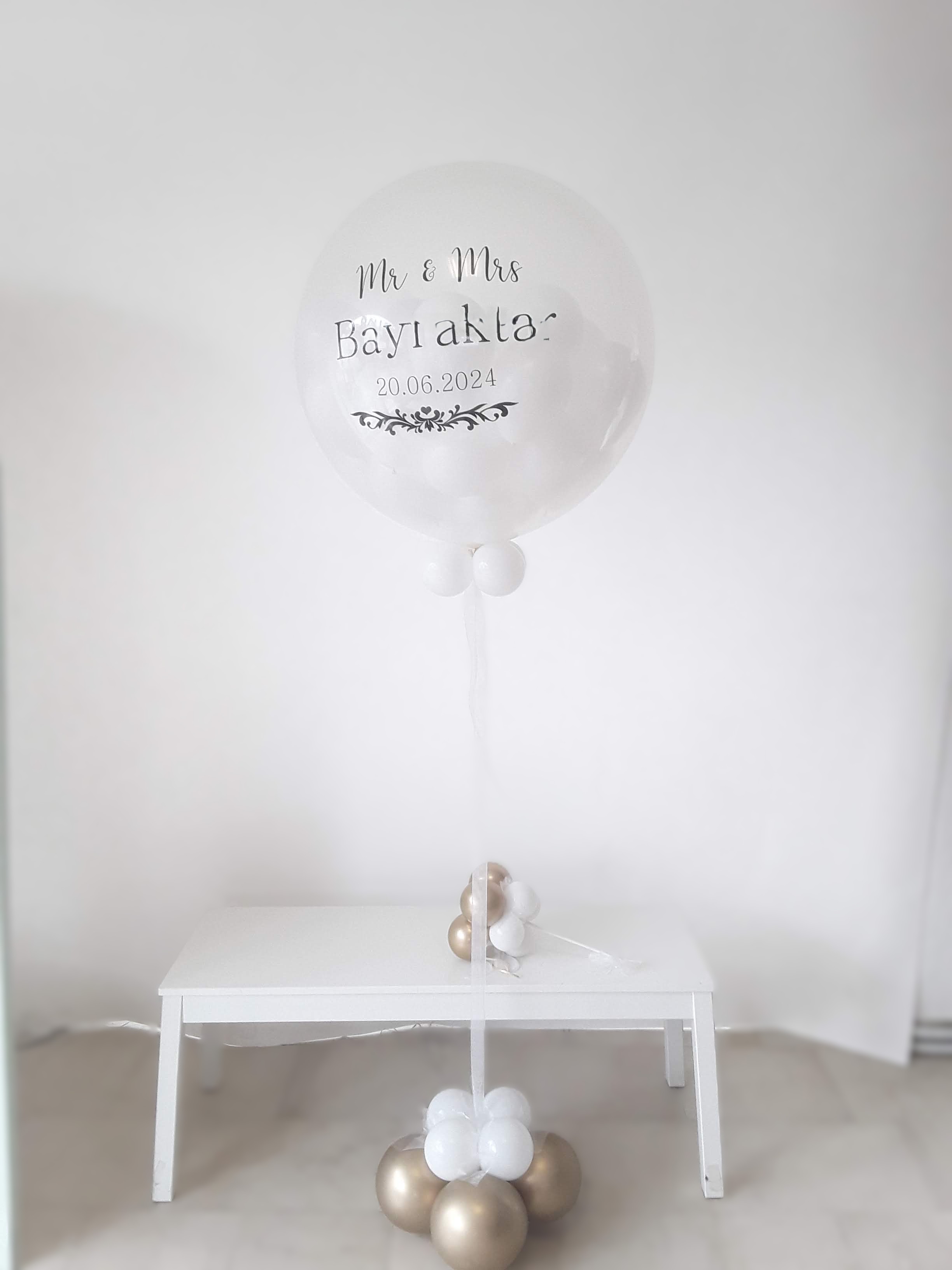 Exploding Deluxe Ballon – mit Personalisierung & freier Innenballonwahl